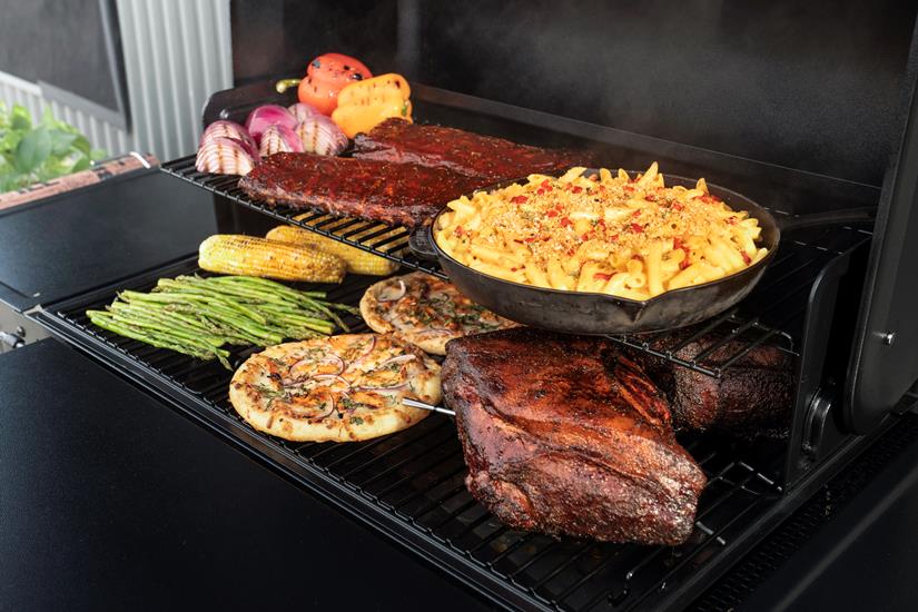 TRAEGER - WOODRIDGE PRO