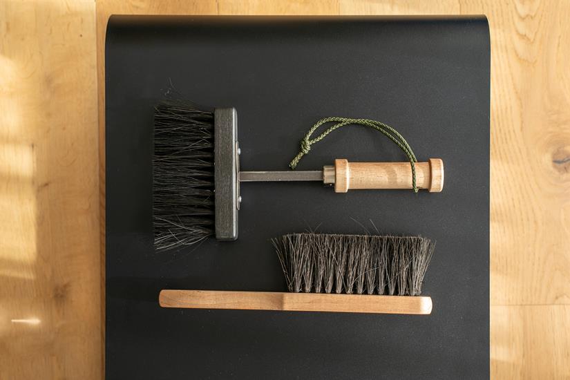Short Broom