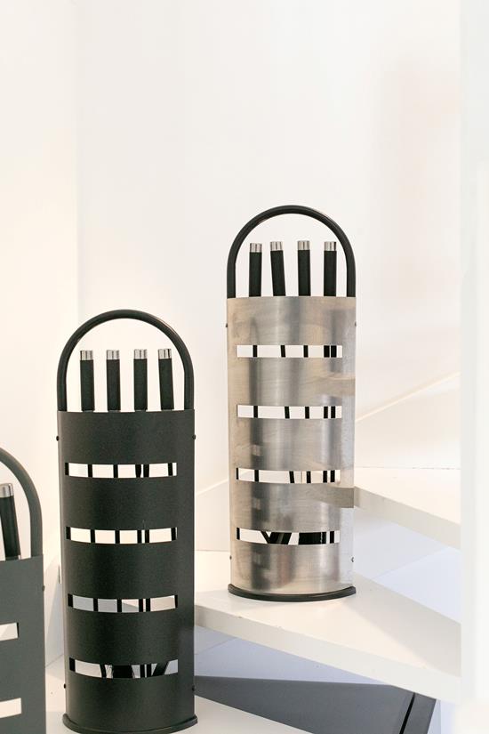 Serviteur Basic Elaia Noir