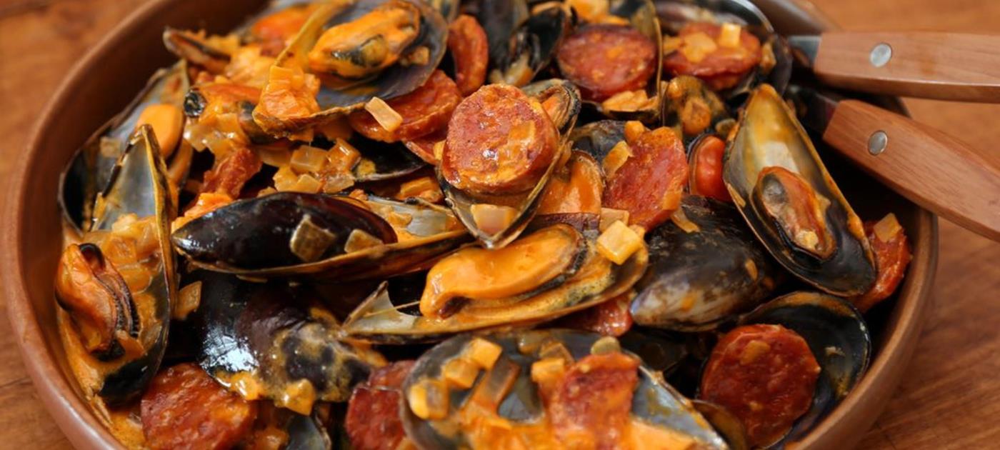 Moules au Chorizo à la Plancha