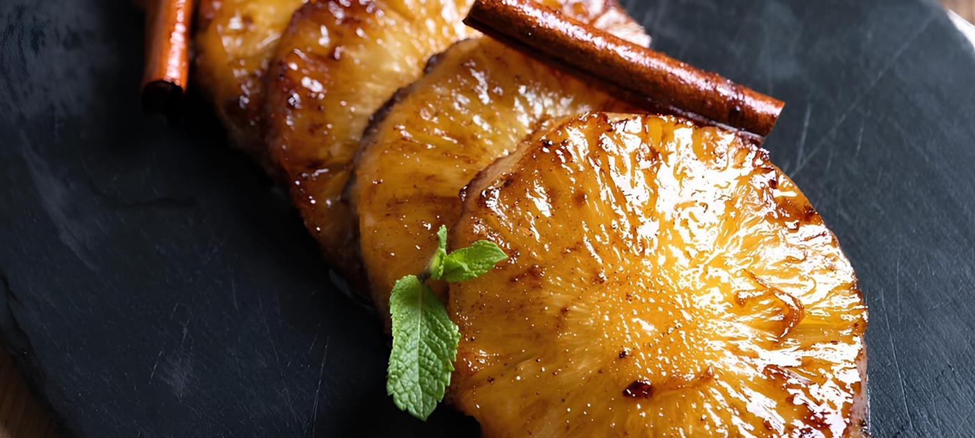 Ananas dorée aux épices douces